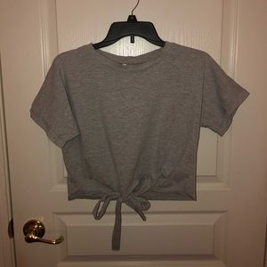 gray cropped t shirt